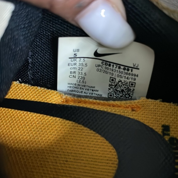 OFF-WHITE x WMNS VAPOR STREET 'LASER FUCHSIA' size 5 - Picture 6 of 6